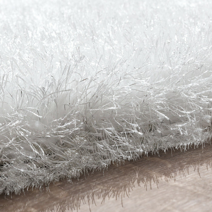 Super Soft Shaggy Plain Rug In White #81557